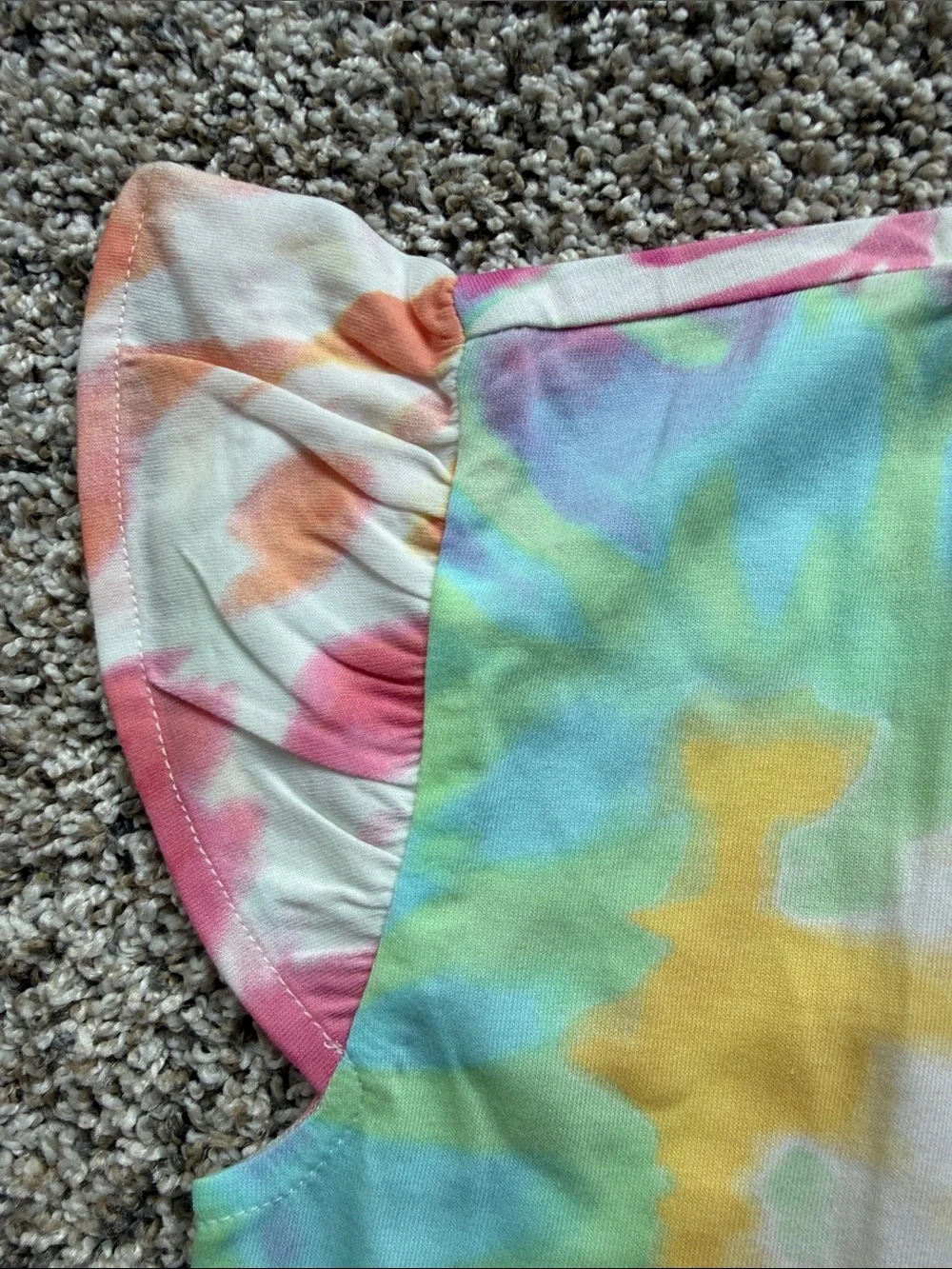 NWT 2 Girls' Rainbow Stripe & Tie-Dye Short Sleeve Tops flutter sleeve size M
